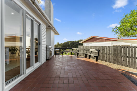 Lifestyle above the Coastline