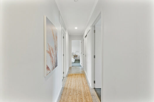 Vacant and Ready! Motivated Vendors!