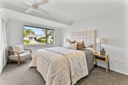 Vacant and Ready! Motivated Vendors!