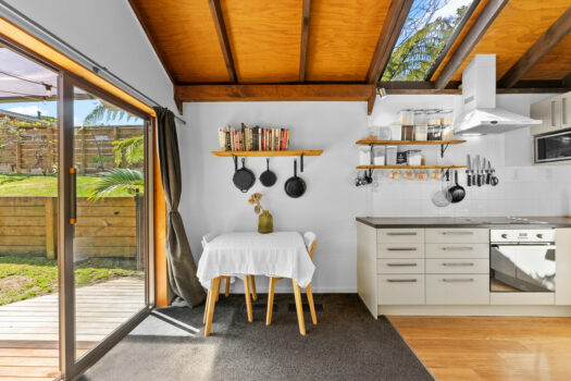 Private Treehouse Escape!