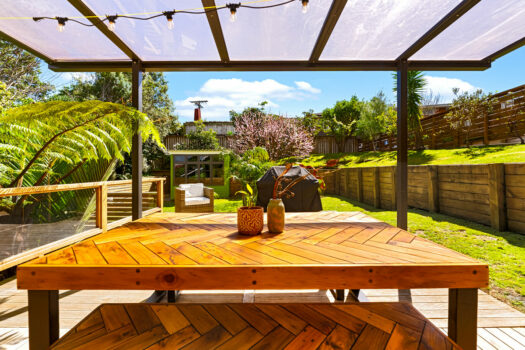 Private Treehouse Escape!