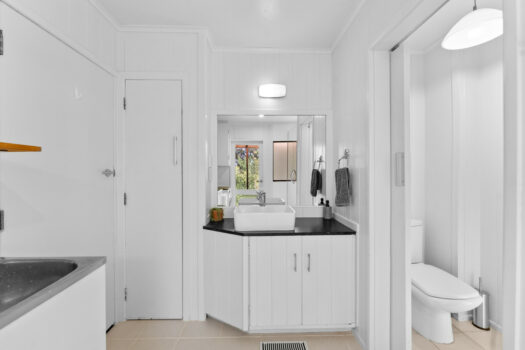 Private Treehouse Escape!