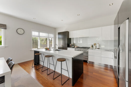 Charming, Modern, Effortless