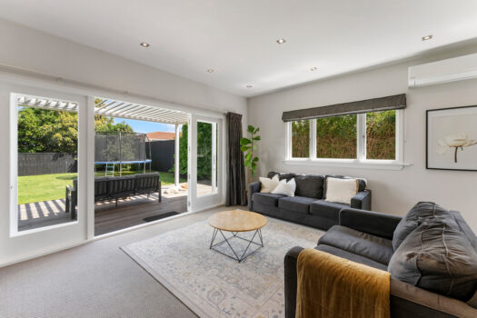 Charming, Modern, Effortless