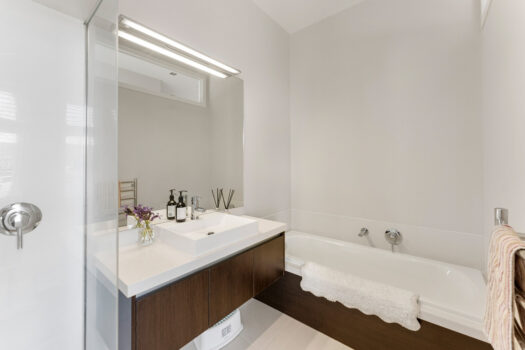 Charming, Modern, Effortless