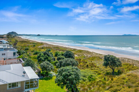 Your Beachfront Canvas