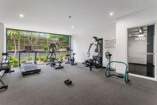 Every Day Living or Holiday Vibes