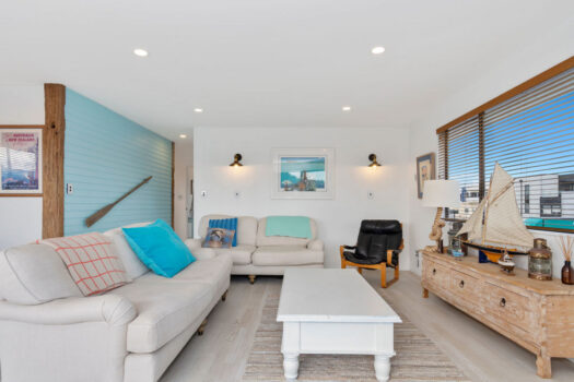 Live the Downtown Mount Lifestyle