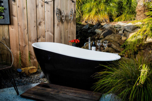 Contemporary Resort Living with B&B