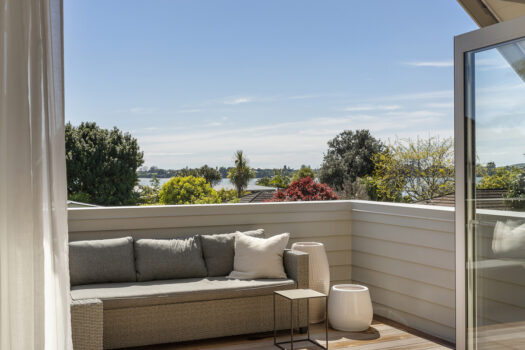 Avenues Home and Garden