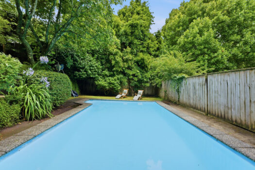 Seventies Charm, Generous Spaces, Endless Potential