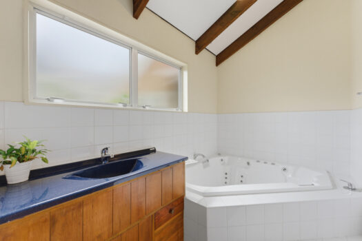 Seventies Charm, Generous Spaces, Endless Potential