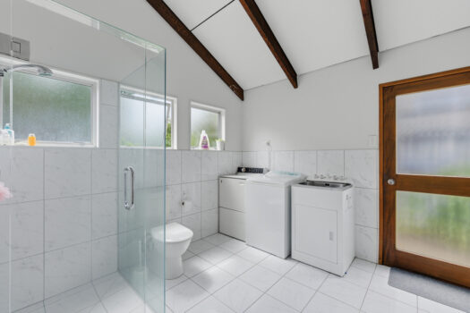 Seventies Charm, Generous Spaces, Endless Potential