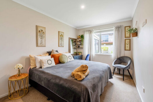 Light, Bright with Mount Insight