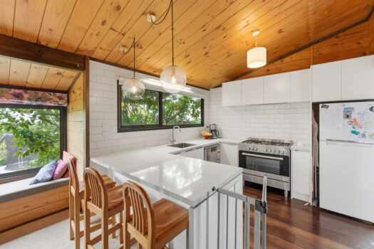 Sun, Soul & Simply Right