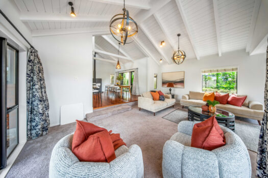 Avenues Living with Water Peeks & Adults Retreat