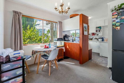 Affordable Living, Solid Central & No Body Corp