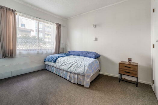 Affordable Living, Solid Central & No Body Corp