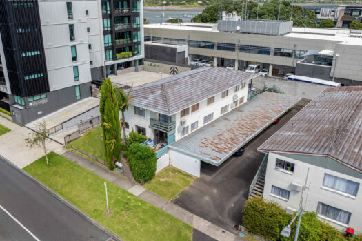 Affordable Living, Solid Central & No Body Corp