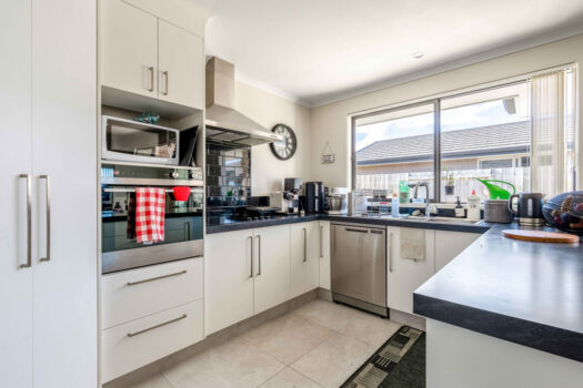 Modern Coastal Living in the Heart of Papamoa