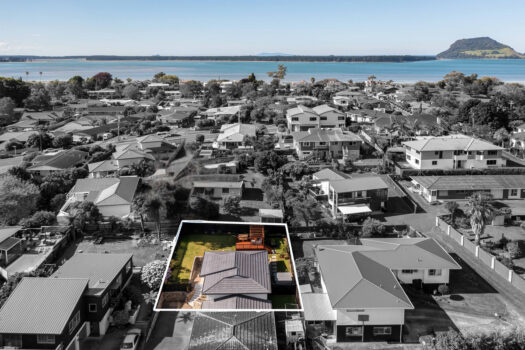 Perfectly Positioned in Sought-After Matua