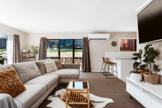 Perfectly Positioned in Sought-After Matua