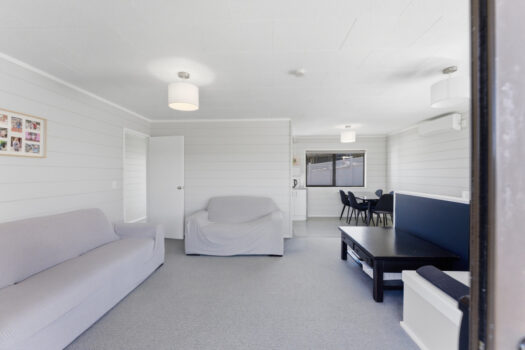 Where Sunshine, Space & Views Align