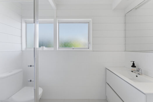 Where Sunshine, Space & Views Align