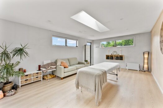 Motivated to Sell! Don't miss this Oakura Gem!