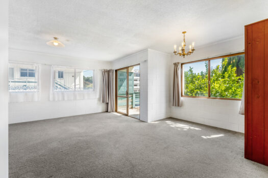 Affordable Living, Solid Central & No Body Corp