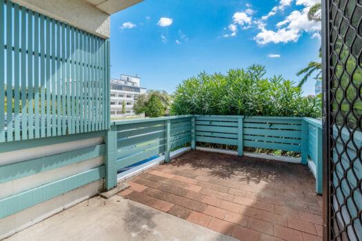 Affordable Living, Solid Central & No Body Corp