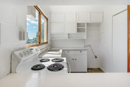 Affordable Living, Solid Central & No Body Corp