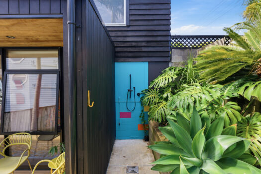 Vibrant Beach Retreat Nestled in Nature