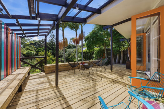 Vibrant Beach Retreat Nestled in Nature