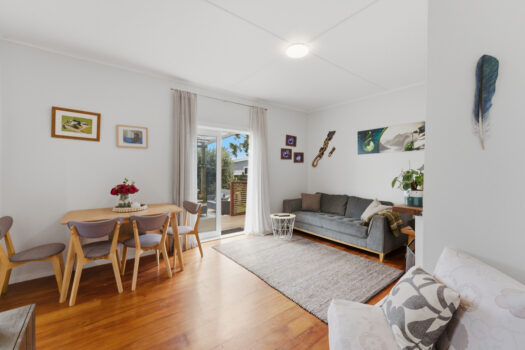 Classic Kiwi Living with a Front-Row Seat