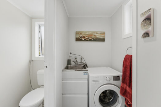 Classic Kiwi Living with a Front-Row Seat