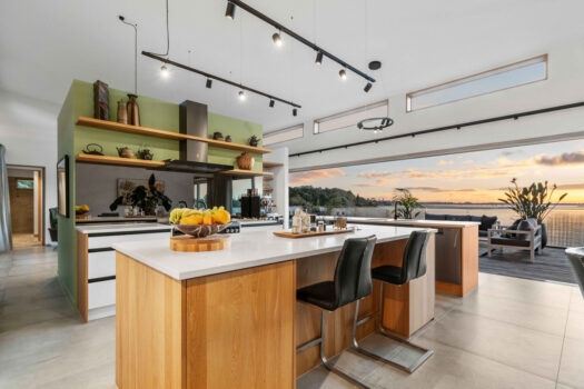International Style, Coastal Kiwi Living