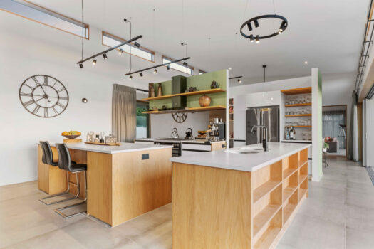 International Style, Coastal Kiwi Living