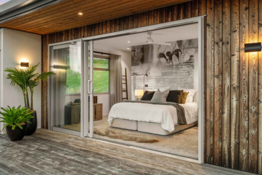 International Style, Coastal Kiwi Living