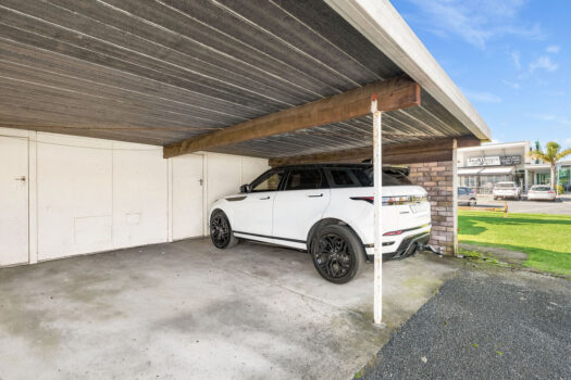 Location, Lifestyle & Low Maintenance