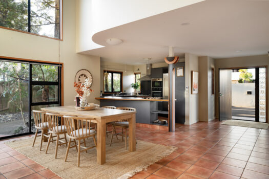 Six Bedroom Family Home on 809m2