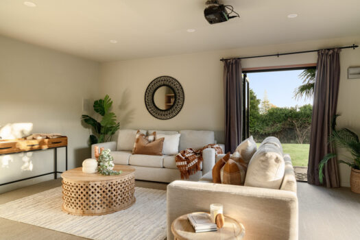 Six Bedroom Family Home on 809m2