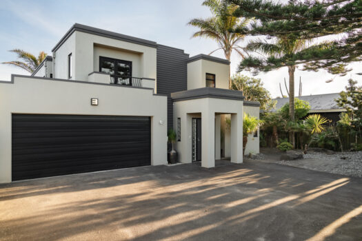 Six Bedroom Family Home on 809m2