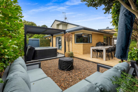 Easy Living in the Heart of Papamoa