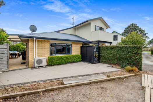 Easy Living in the Heart of Papamoa