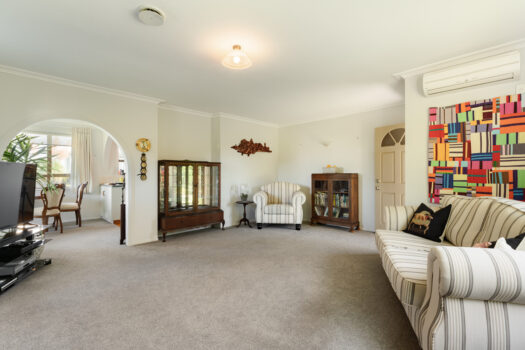 Golden Opportunity on Valley