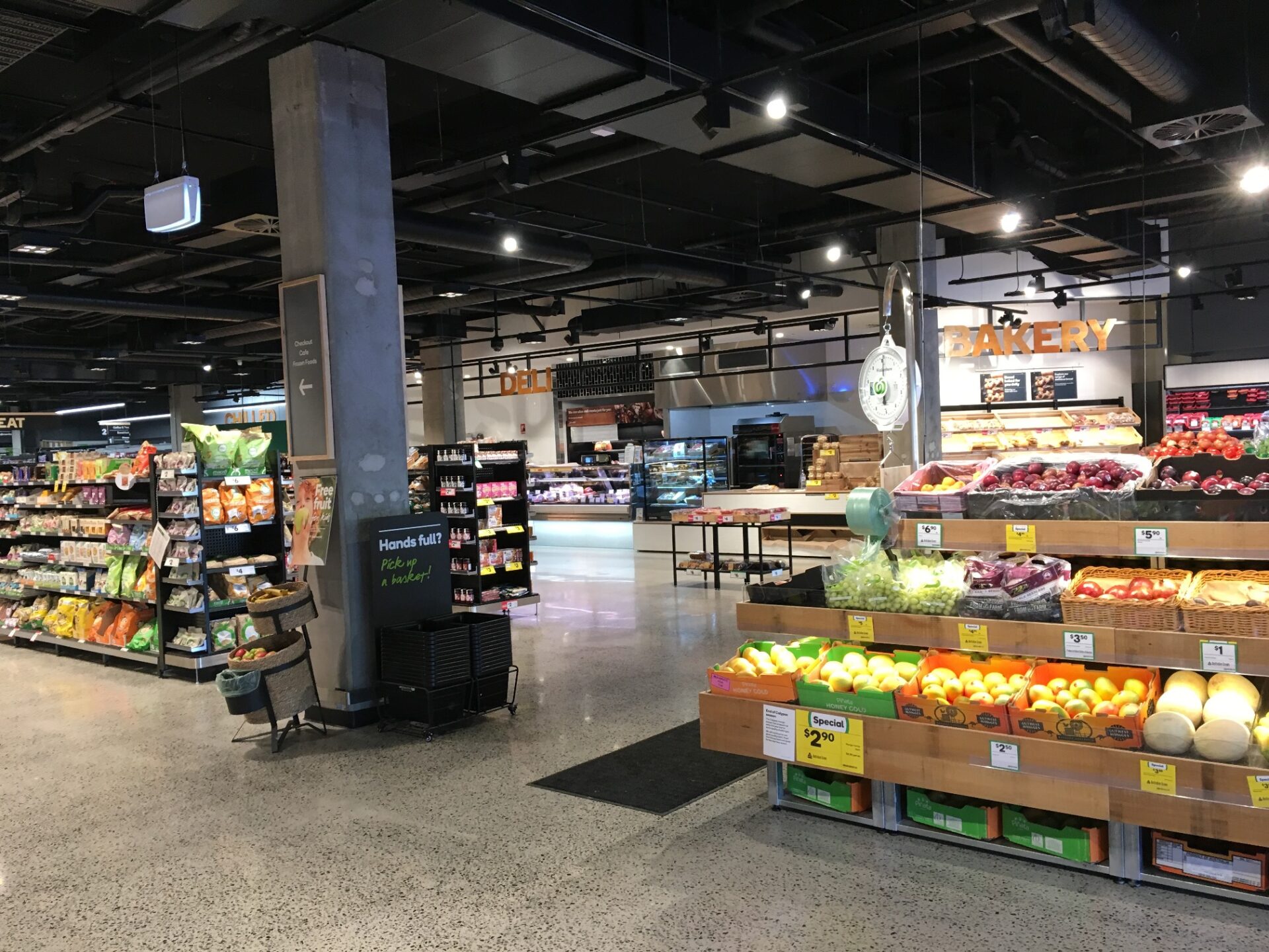 Woolworths Metro Store