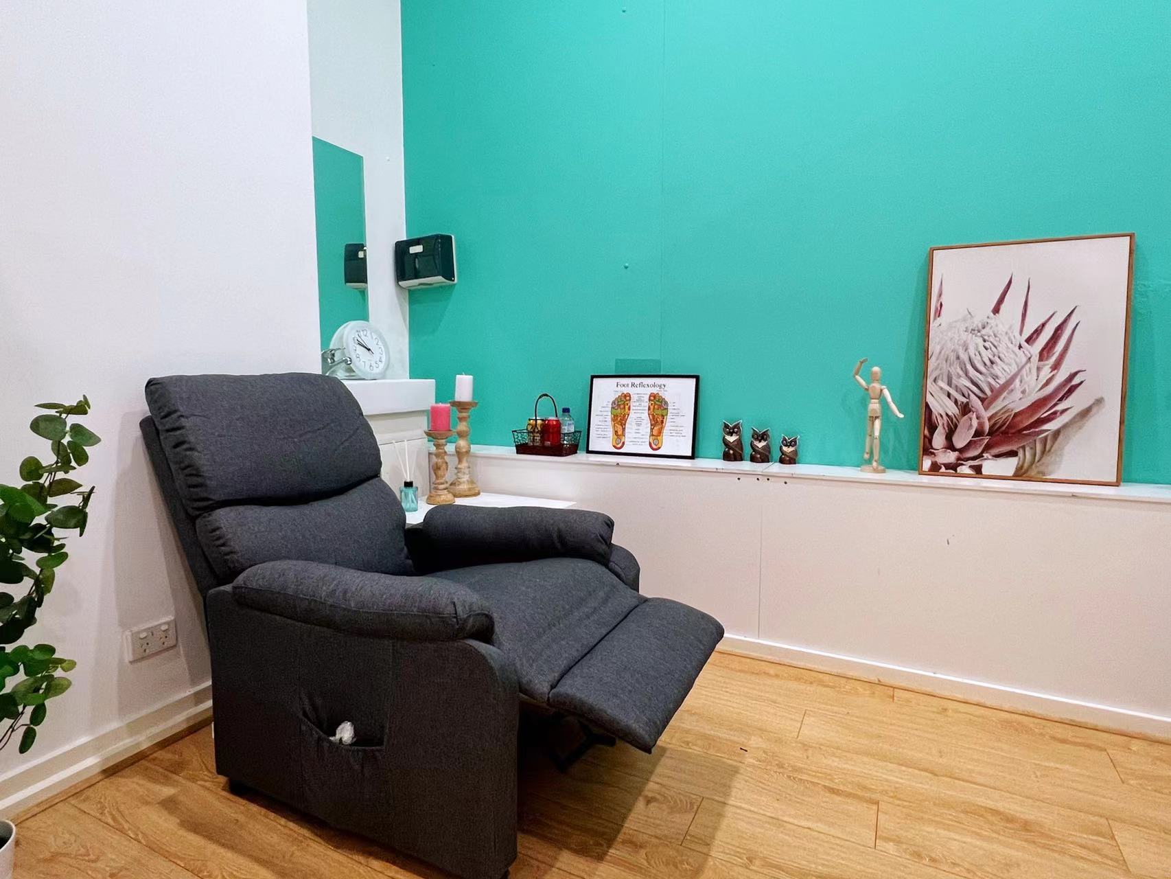 Recliner chair