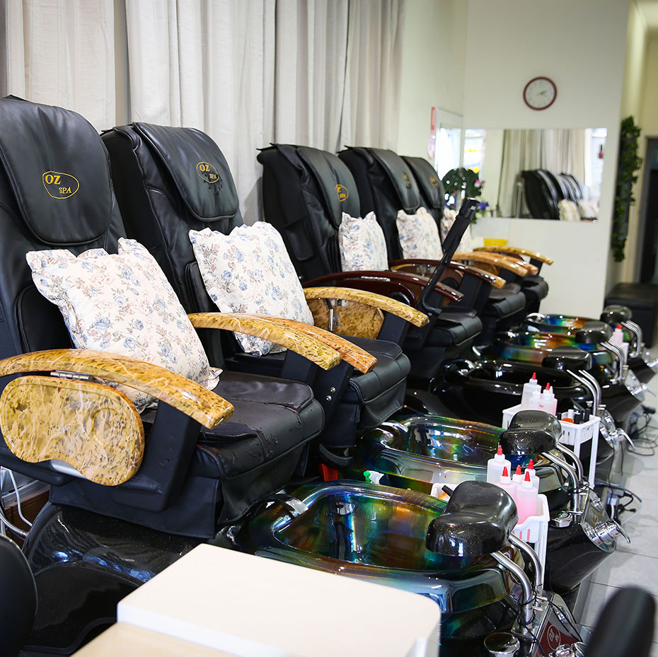 Nail salon treatment chairs and products
