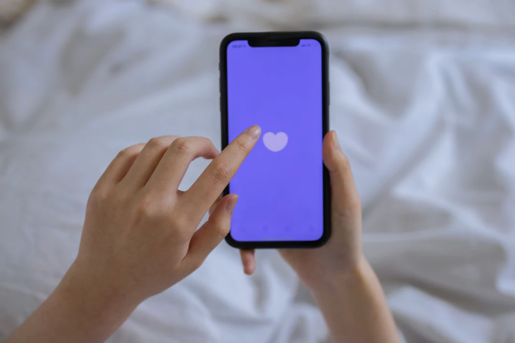 Lesson Learned dari Maraknya Love Scam, Ketika Cinta jadi Jebakan 